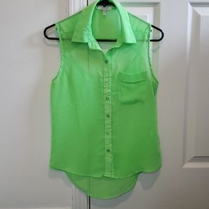 dELiA*s Green Sleeveless Button Up